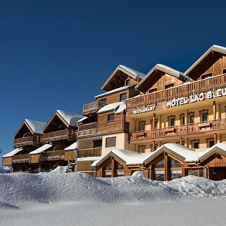 Hotel Lac Bleu 1650 Saint-Francois-Longchamp Bagian luar foto